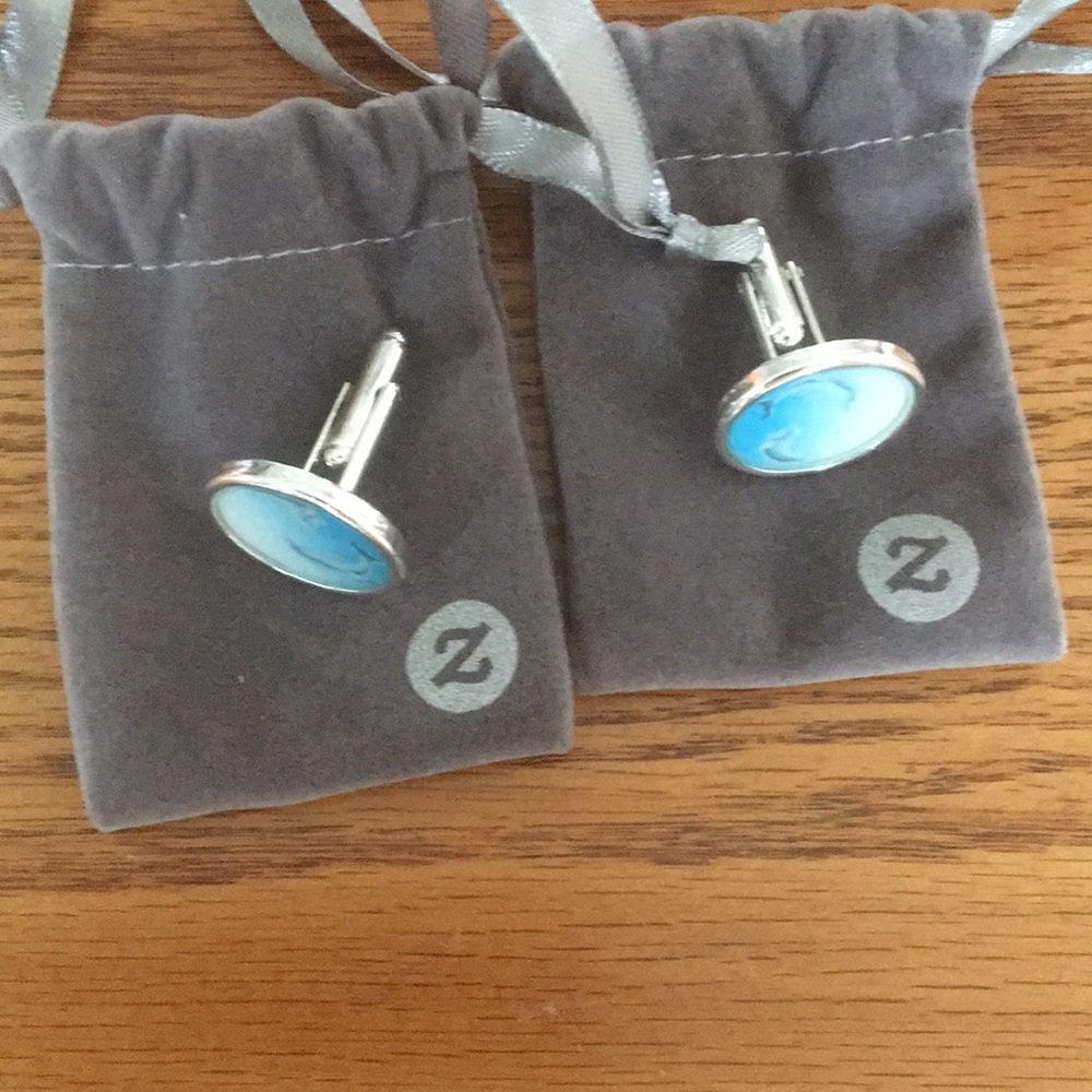 NWOT Dolphin Cufflinks